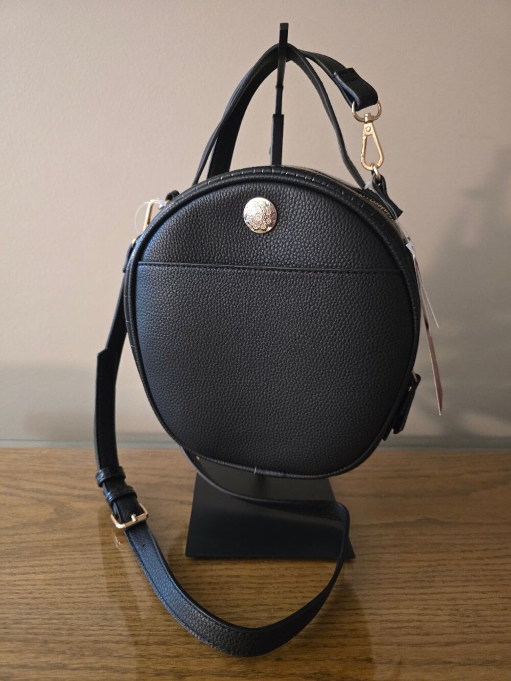 NWT Carlos Barrel Adjustable Crossbody / Shoulder Handbag Purse
